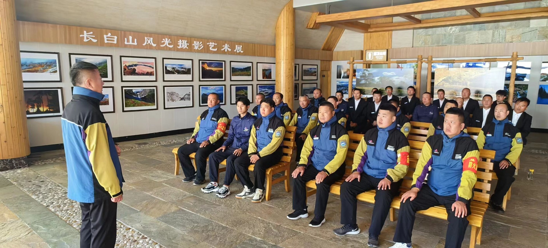 公司景區(qū)運營三部 全面開展服務(wù)質(zhì)量再提升專項行動